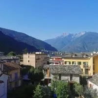 A Warm Place - Apartment, hotel v destinaci Chiavenna