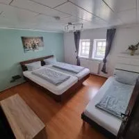 Ferienwohnung/Monteurwohnung im Herzen von Ahnatal, hotel en Weimar