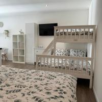 RK Apartment #4, hotel poblíž Letiště Brno Tuřany - BRQ, Brno