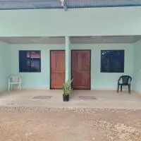 Cabinas El Jardin, hotel a Paquera