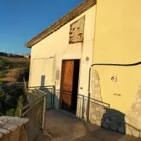 THE SWALLOWS' NEST - Il nido delle rondini, ξενοδοχείο σε Barile