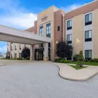 Comfort Suites Rensselaer near Fair Oaks, hotelli kohteessa Rensselaer