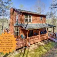 North GA Mountain Cabin 3BR3BA,Fire Pit,Game Rm: Blairsville şehrinde bir otel
