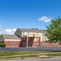 Ottawa में, होटल Super 8 by Wyndham Ottawa
