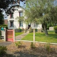 Maison de Maître dans le Perche, hotel v destinaci Fontaine-Simon