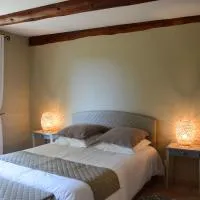 La Chambre des Amis au Moulin des GYPSES, Ventoux: Mormoiron şehrinde bir otel