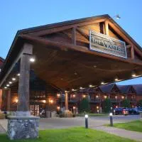 The Waters of Minocqua, hotel sa Minocqua