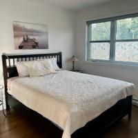 Luna's Room, hotel near Montréal/St-Hubert Airport - YHU, Longueuil