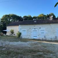 Maison de famille, hotel poblíž Letiště Périgueux Bassillac - PGX, Trélissac