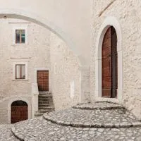 Costa di Maggio - Ospitalità, hotel in Fontecchio