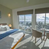 50 By The Sea، فندق في دهيفالا