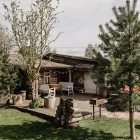 Vienkiemio Oazė - Namelis Prie Šermukšnio, hotel v destinácii Galvokai