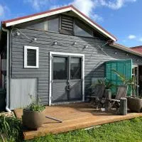 The Hay Shed، فندق في Mitchells Island