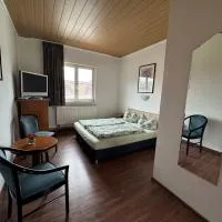 Pension Lindenhof Drabsch, hotel a Neuzelle