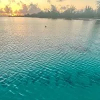 Rangiroa Tiny House, хотел в Аватору