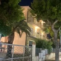 Pensione Vagnozzi – hotel w mieście Grottammare