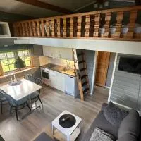 Kvarnsjöns Naturcamping stuga 1, hotel Sjötofta városában
