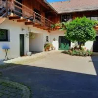Loftartige Wohnung in Scheibbs mit Schwimmteich, hotel v destinácii Scheibbs