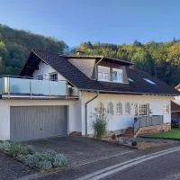 Ferienwohnung Haus Peterstal, Hotel in Trulben
