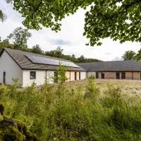 An Spiris Accommodation at Dundreggan Rewilding Centre, hotel i Dundreggan