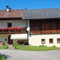 Ferienwohnung Löffelberger, hotel v destinaci Hallein