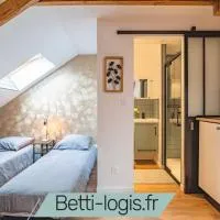 Le cocon, studio pour 2 personnes، فندق في Isles-sur-Suippe