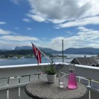 Hus med panorama utsikt, готель у місті Мольой