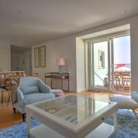 Urban Beach Estoril Apartment: Estoril şehrinde bir otel