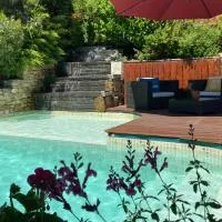 Gîte Chez Nanou & Ju, Ste Croix Volvestre، فندق في Sainte-Croix-de-Volvestre