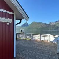 Cozy house by the sea, hotel in Tofta