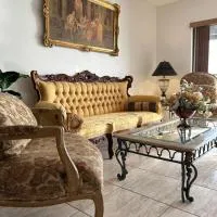Beautiful apartment with very elegant colonial decoration, Hotel in Tamiami