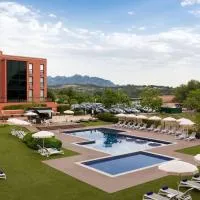 Dolce by Wyndham Barcelona Resort 4 Sup، فندق في سانت إستيفي سيسروفير