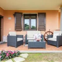 [2 KM DAL MARE] Villetta relax con barbecue, hotel v mestu Palmadula