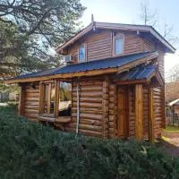 Cabañas La Ponderosa，塔納別墅的飯店