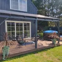 Sodyba pas Brolius - Mažasis Namelis - Entire Barn House 85m2, hotell i Priekulė