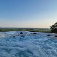 Hilltop House., hotel di Erdut