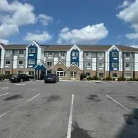 Microtel Inn & Suites by Wyndham Albertville, hotel u gradu 'Albertville'