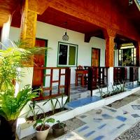 Domos Native Guest House, hotel em Panglao