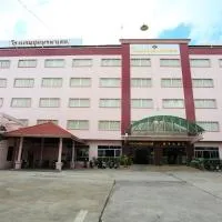 Chumphon Palace Hotel, hotelli kohteessa Chumphon