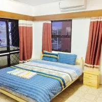 King sized bedroom-in SUVA Centre, hotel a The Domain