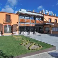 Hotel Restaurant Sol i Vi, hotelli kohteessa Lavern