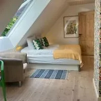 Krogsgaarden B&B, מלון בNibe