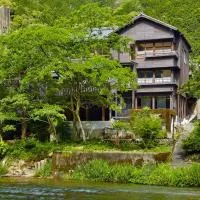 Hoo!Hoo!, hotel i Ono