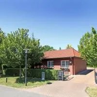 Feriendomizil Hönow, hotel Hoppegartenben