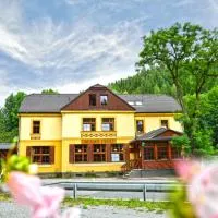 Hotel Růžové údolí, hotelli kohteessa Pivonín