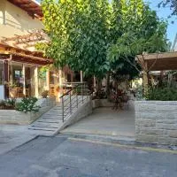 Nikos Hotel, hotel u gradu Matala