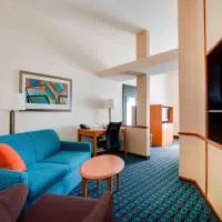Fairfield Inn & Suites by Marriott Clermont, хотел в Клермонт