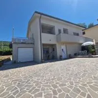 Appartamento con giardino - Pet Friendly – hotel w mieście Nocera Umbra