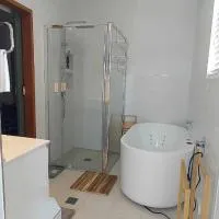 Studio Apartment, מלון בCollingwood Park