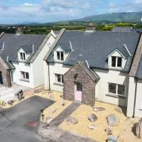 Beautiful home on Ring of Kerry, отель в городе Уотервилл